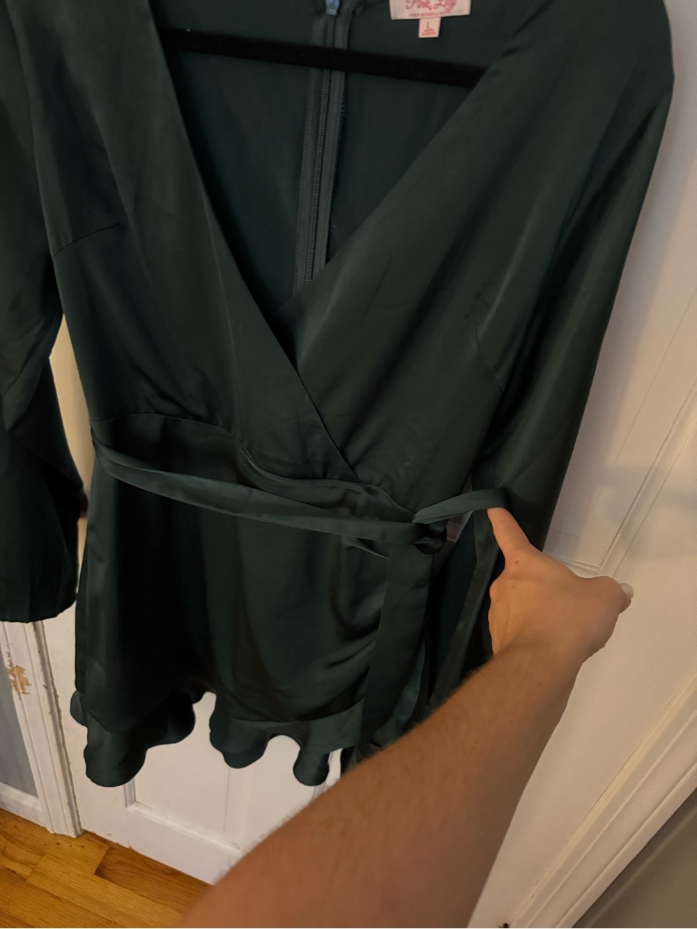 Silky Wrap Robe in Deep Green with Waist Tie - Picture 4 of 6